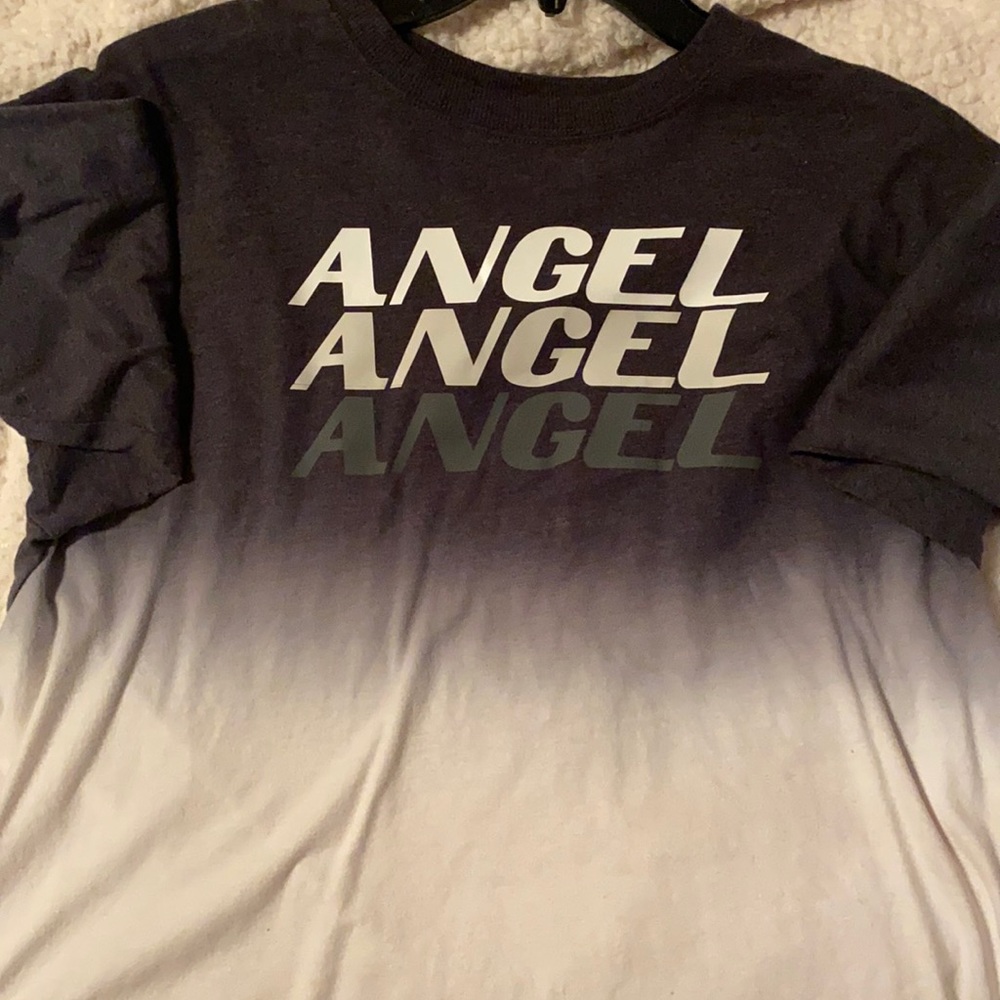 Angel crop tee